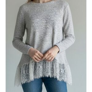 Zara Women's Lightweight Sweater With Lace Trim